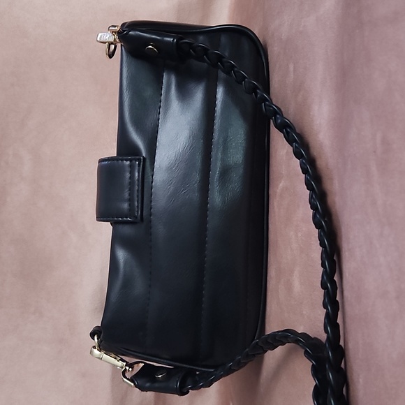 PIXI Crossbody Bag LIKE NEW - Picture 6 of 10